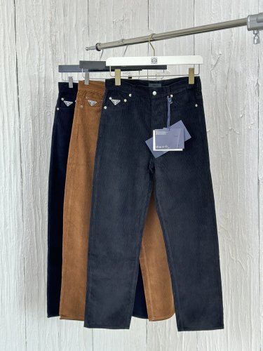 P*rada Top Quality Clothes
