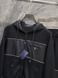 P*rada Top Quality Clothes