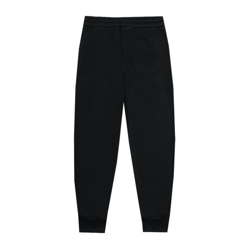 P*rada Top Quality Clothes