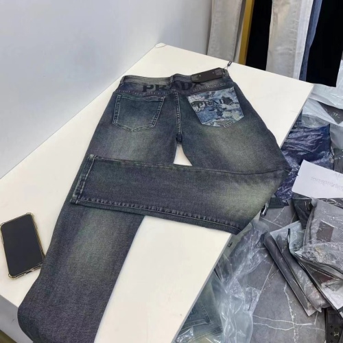 P*rada Top Quality Clothes