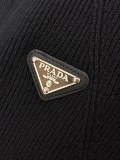 P*rada Top Quality Clothes