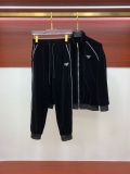 P*rada Top Quality Clothes
