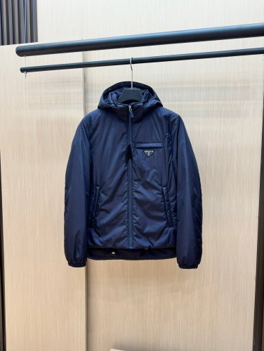 P*rada Top Quality Clothes