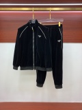 P*rada Top Quality Clothes