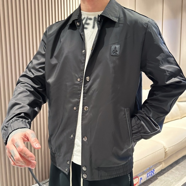 P*rada Top Quality Clothes