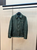 P*rada Top Quality Clothes