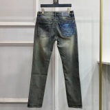 P*rada Top Quality Clothes
