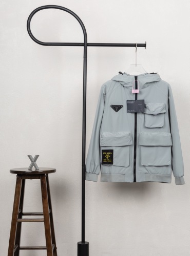 P*rada Top Quality Clothes