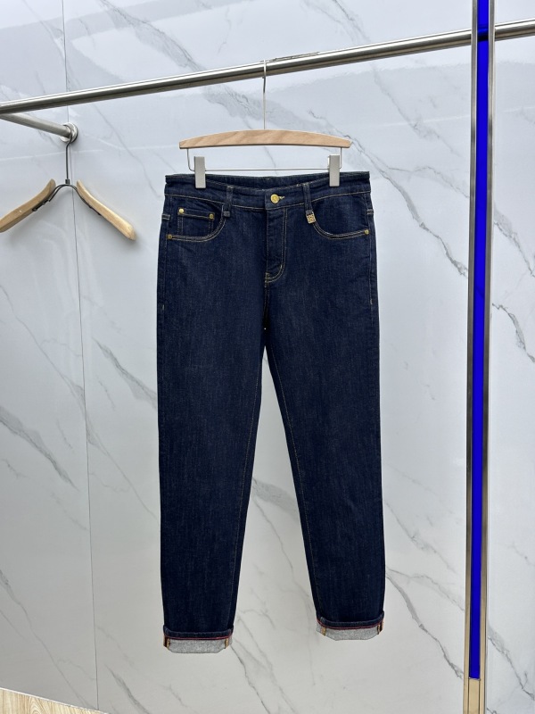 L*oewe Top Quality Clothes