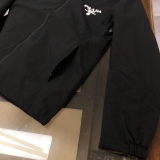 P*rada Top Quality Clothes