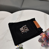 L*oewe Top Quality Clothes