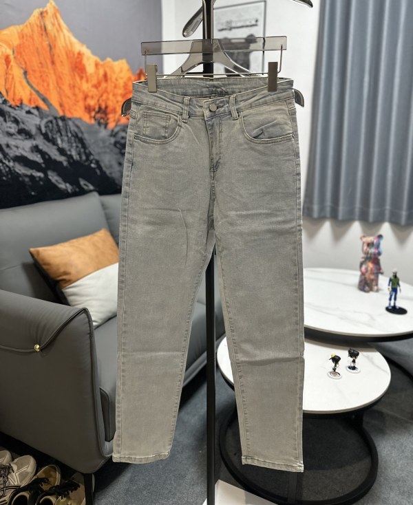 L*oewe Top Quality Clothes