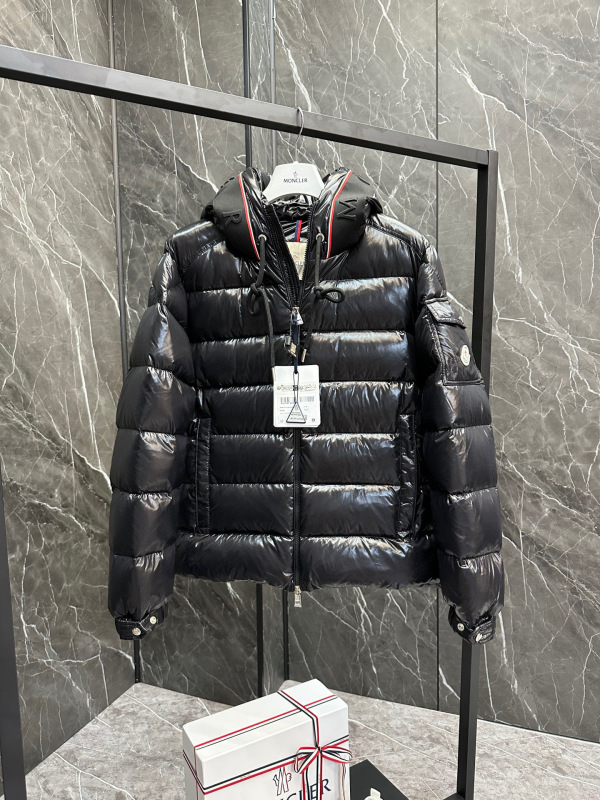 MON*CLER Top Quality Clothes