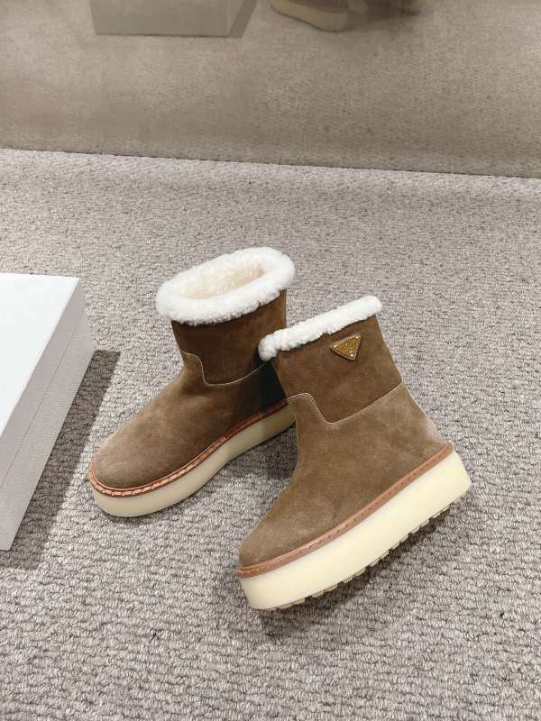 Women P*rada Top Boot