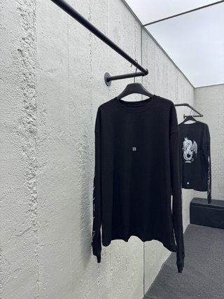G*ivenchy Top Quality Clothes