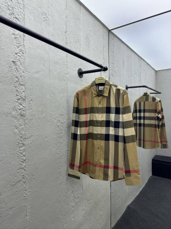 B*urberry Top Quality Clothes
