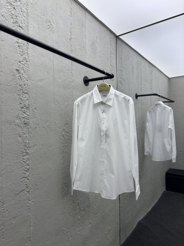 B*urberry Top Quality Clothes