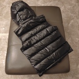 MON*CLER Top Quality down vest