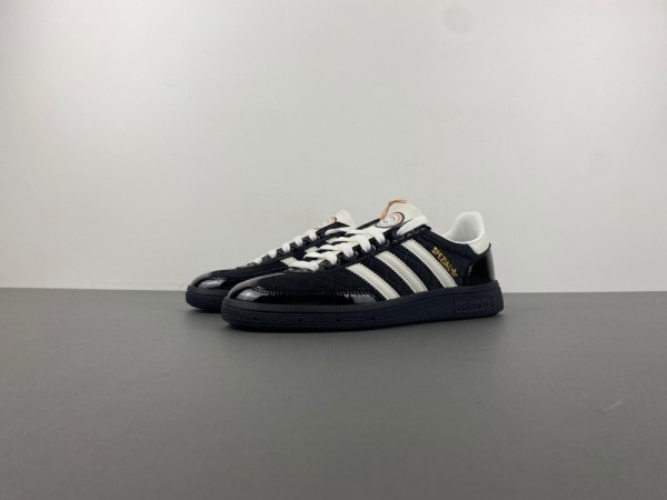 A*didas ORIGINALS Gazelle Hikari Shibata JP5669
