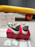 Men and women 𝑉*𝐴𝐿𝐸𝑁𝑇𝐼𝑁𝑂 Top Sneakers