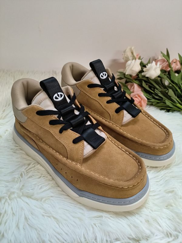 Men and women 𝑉*𝐴𝐿𝐸𝑁𝑇𝐼𝑁𝑂 Top Sneakers