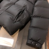 P*rada Top Quality Clothes