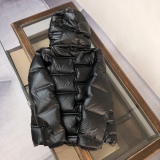 P*rada Top Quality Clothes