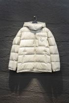 P*rada Top Quality Clothes