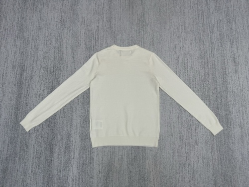 P*rada Top Quality Clothes