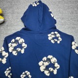 D*enim T*ears *L*evis Top Quality Clothes