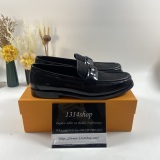 Men L*ouis V*uitton Top Loafer