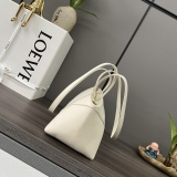 L*oewe Top Quality bag