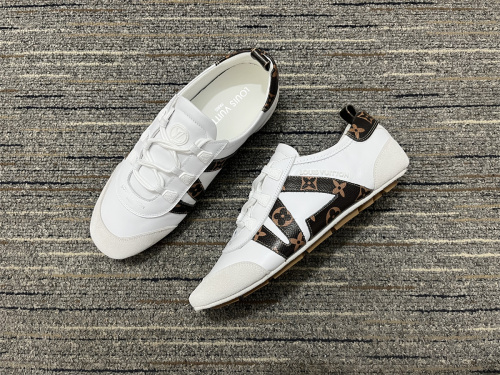 Men and women L*ouis V*uitton Top Runner Sneakers