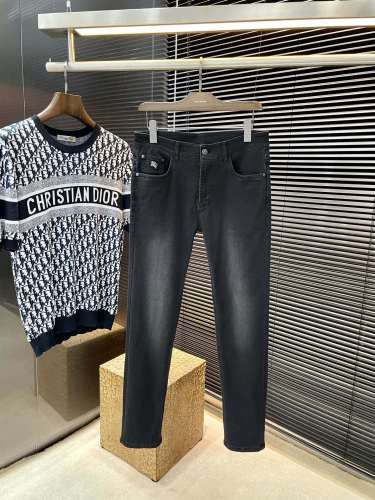 B*urberry Top Quality Clothes