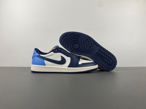 Jordan 1 Low OG CZ0790-400