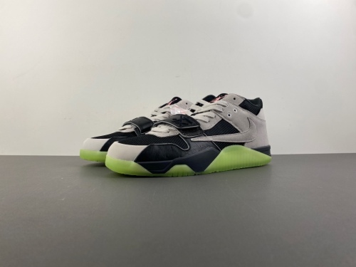 Tr*avis S*cott x J*ordan Jumpman Jack TR IH7971-001