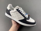 Men L*ouis V*uitton Top Sneakers