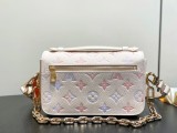 L*ouis V*uitton Top Quality Bag 21.5*13.5*6CM