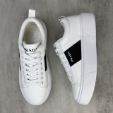 Men and women P*rada Top Quality Sneakers