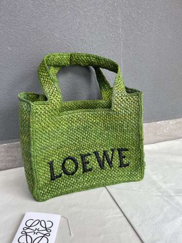 L*oewe Top Quality bag 30*15*25.5