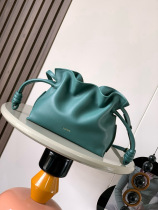 L*oewe Top Quality bag