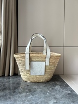 L*oewe Top Quality bag