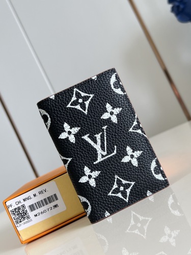 L*ouis V*uitton Top Wallets