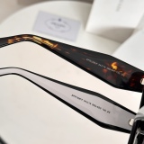 P*rada Glasses Top Quality
