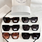 P*rada Glasses Top Quality