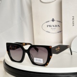 P*rada Glasses Top Quality