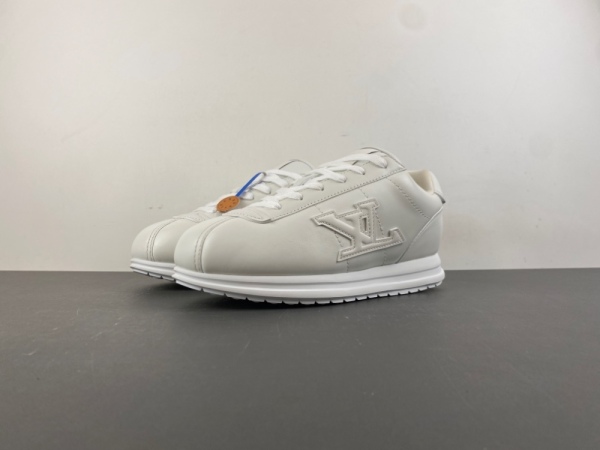 Men L*ouis V*uitton Top Sneakers