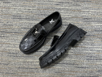 Men  L*ouis V*uitton Top Sneakers