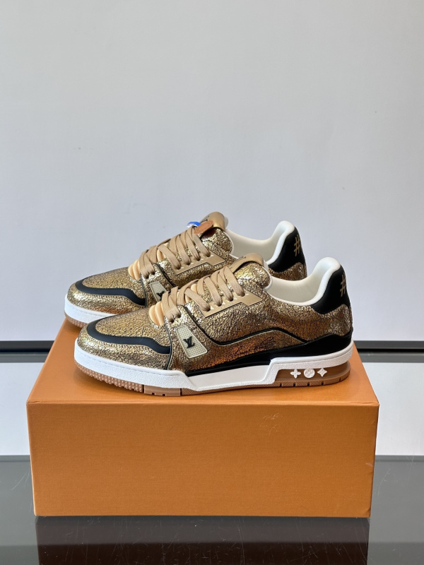 Men L*ouis V*uitton Top Sneakers