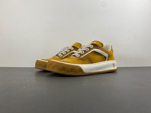 Men L*ouis V*uitton Top Sneakers